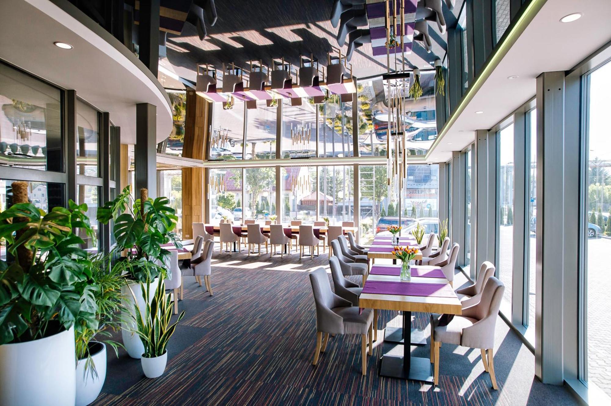 Elba Hotel Ostroleka  Luaran gambar