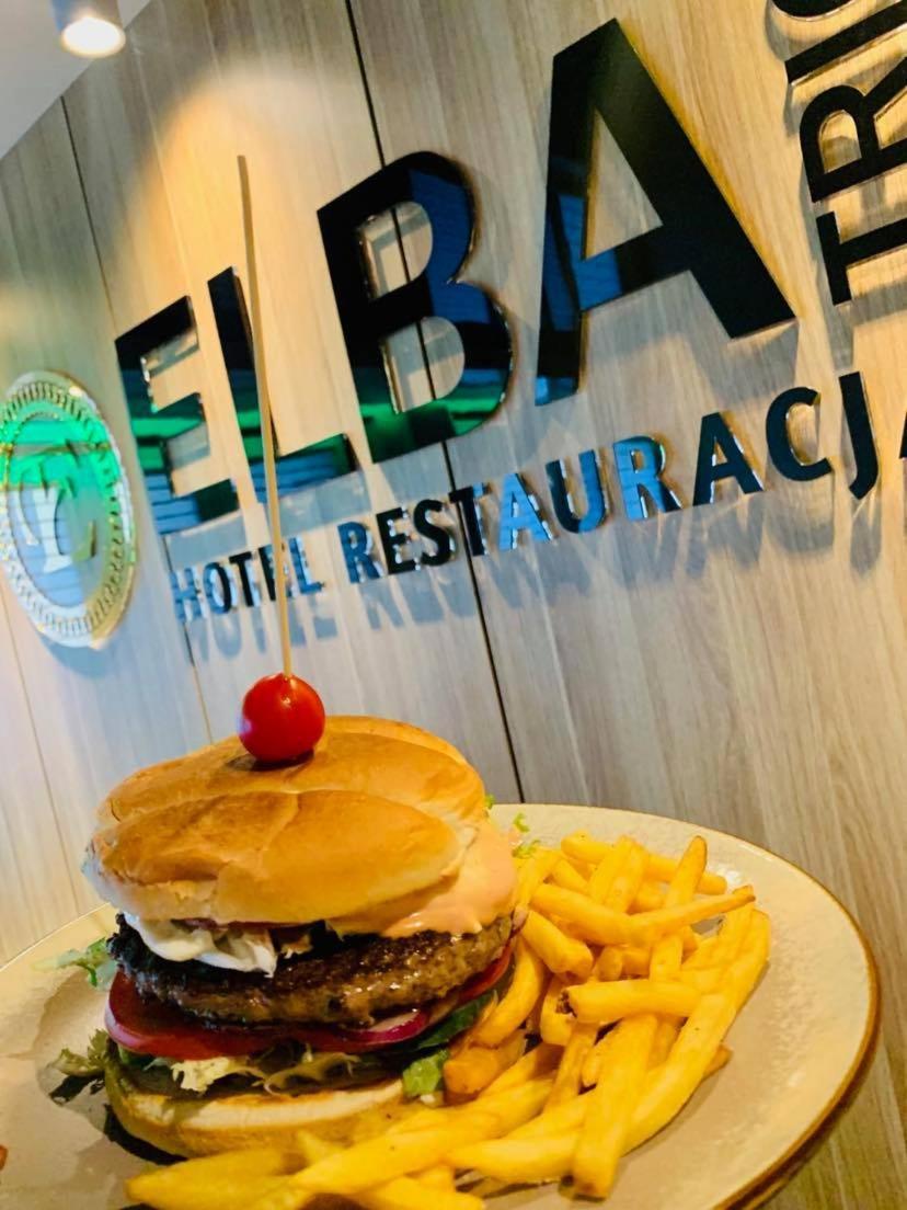 Elba Hotel Ostroleka  Luaran gambar